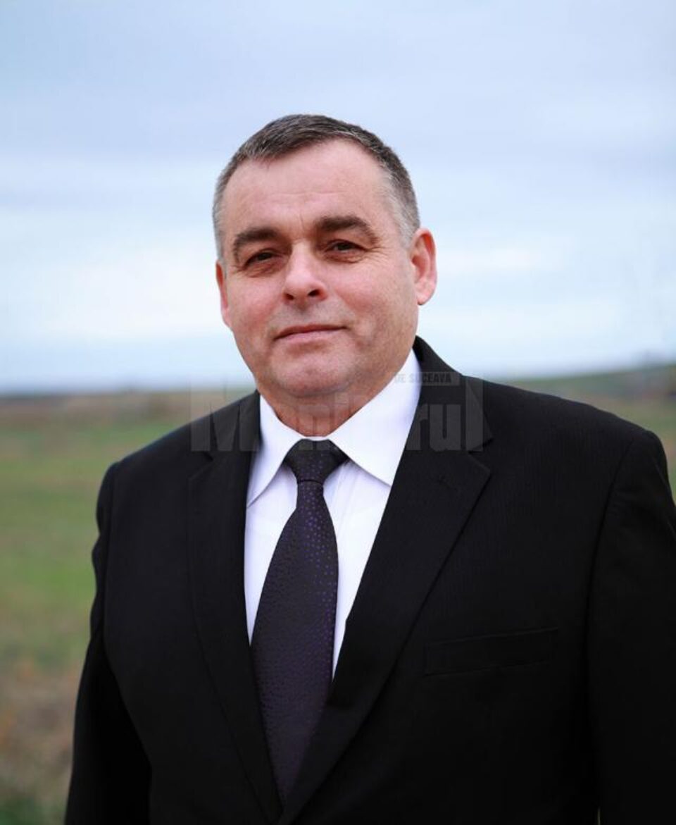 Constantin Galan: „Sunt și voi rămâne liberal în continuare. Am fost doar la o întâlnire a unui grup care își dorește păstrarea identității PNL” Constantin Galan: „Sunt și voi rămâne liberal în continuare. Am fost doar la o întâlnire a unui grup care își dorește păstrarea identității PNL”