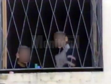 Aruncați în fostul orfelinat de la Siret de propriile familii, peste 100 de adulți-copii au învățat să trăiască