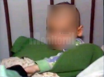 Aruncați în fostul orfelinat de la Siret de propriile familii, peste 100 de adulți-copii au învățat să trăiască