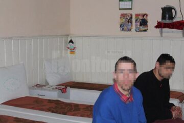 Aruncați în fostul orfelinat de la Siret de propriile familii, peste 100 de adulți-copii au învățat să trăiască