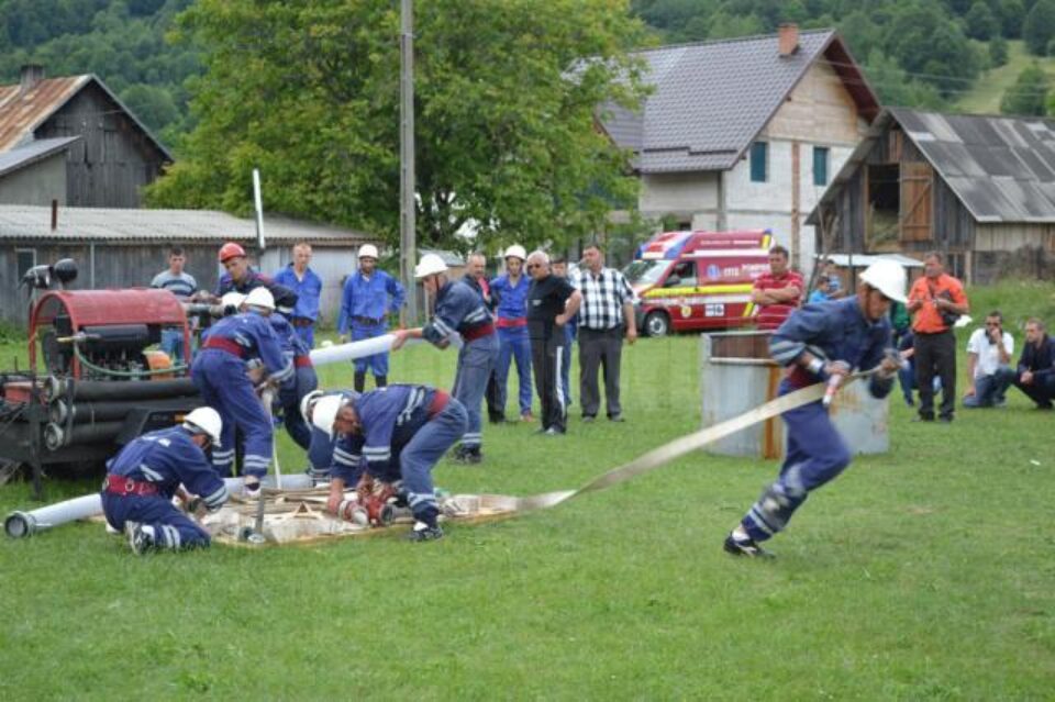 Etapa județeană a concursurilor profesionale ale Serviciilor Voluntare și Private pentru Situații de Urgență