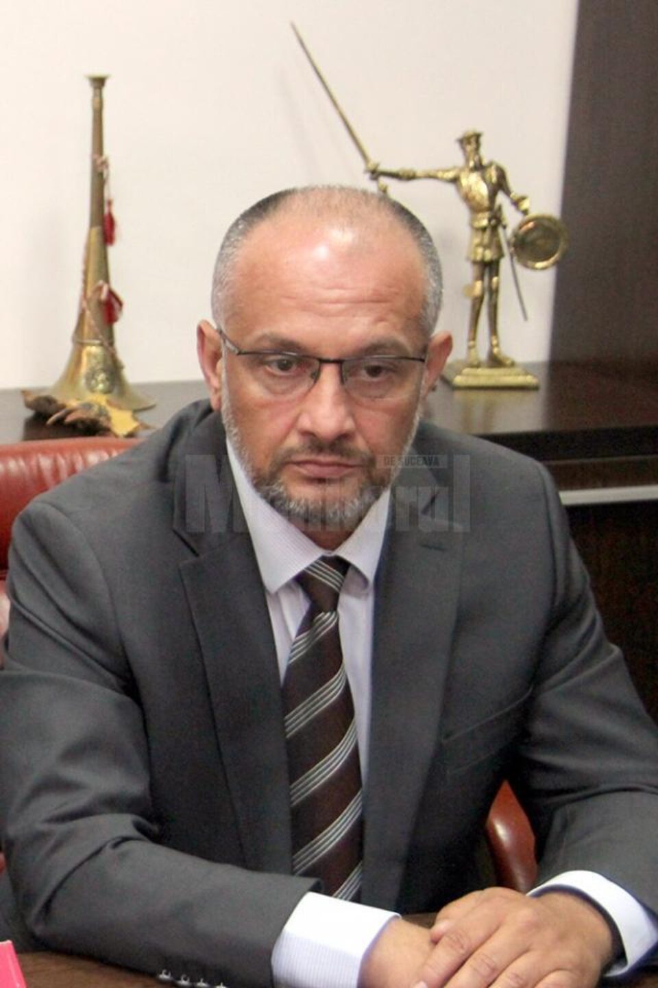 Băișanu: „Dacă vrei să faci politică, trebuie să mai înghiți din când în când și câte o broască” Băișanu: „Dacă vrei să faci politică, trebuie să mai înghiți din când în când și câte o broască”