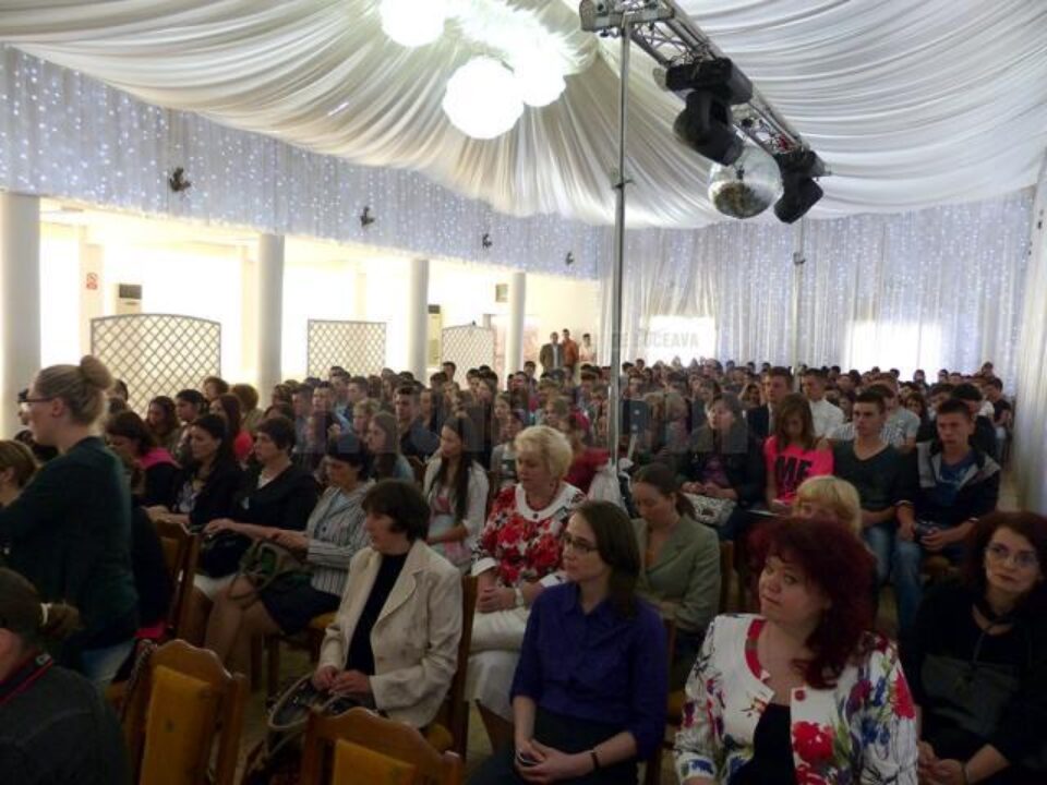 Colegiul Tehnic „Petru Mușat” și-a recompensat olimpicii