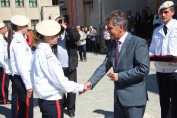 Înaintarea în grad a elevilor merituoși