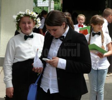 La Fălticeni a fost premiată excelența la sfârșit de an școlar