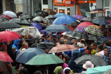 Pelerinajul de Sânziene a adunat circa 10.000 de oameni pe străzile Sucevei