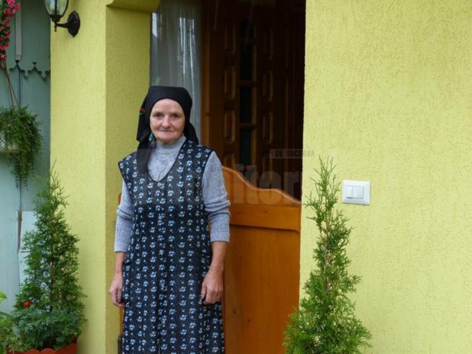 Maria Cociorvan, ieri, în casa ei de la Iaslovăț