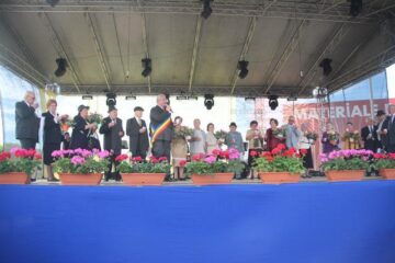 Primarul Ion Lungu a înmânat diplomele de fidelitate Cuplurilor de Aur