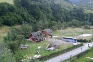 Tabără pentru copii și tineri din sistemul de protecție cu rezultate deosebite la învățătură
