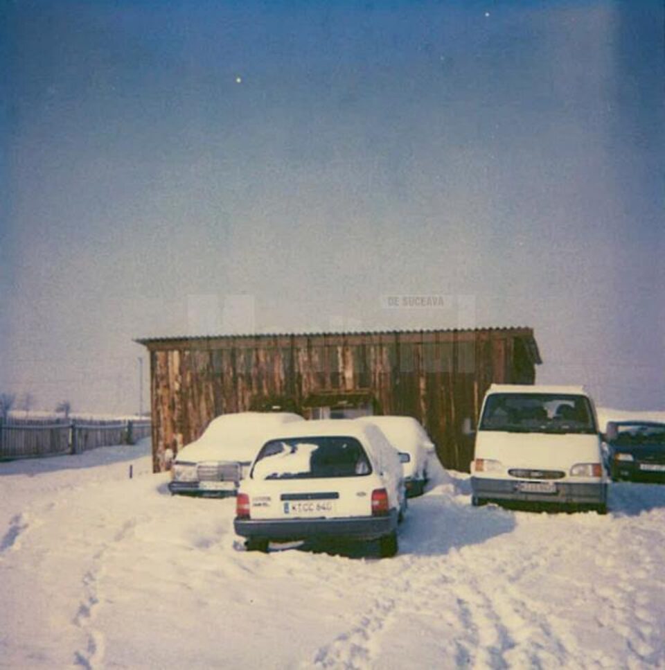 Locul din care au fost furate cele patru autoturisme