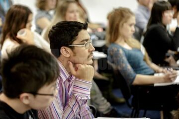 Liceenii suceveni din clasele a XI-a și a XII-a se vor putea întâlni, în această vară, cu 57 traineri internaționali