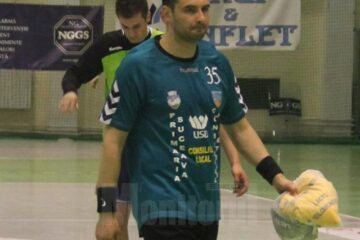 Florin Ciubotariu, cel mai valoros handbalist din lotul CS Universitar Suceava, și-a găsit o altă echipă