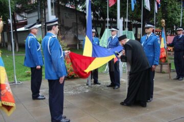 Ceremonial militar și jurăminte de credință în fața drapelului național