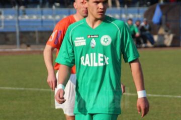 Alex Buziuc își continuă cariera în Liga I