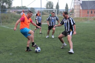 Campionatul Județean de Minifotbal pentru old-boys „Ambro” se apropie de final