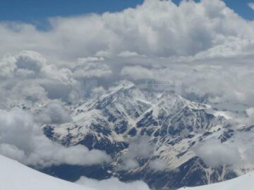 Până să ajungă în vârf, pe Elbrus, cei trei suceveni au avut parte de 13 ore de coșmar