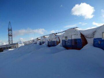 Până să ajungă în vârf, pe Elbrus, cei trei suceveni au avut parte de 13 ore de coșmar