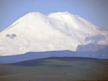 Până să ajungă în vârf, pe Elbrus, cei trei suceveni au avut parte de 13 ore de coșmar