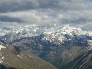 Până să ajungă în vârf, pe Elbrus, cei trei suceveni au avut parte de 13 ore de coșmar