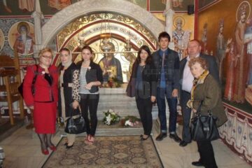Excursia la Putna a fost un fericit prilej de comuniune spirituală în solemnitatea sfintelor lăcașe mănăstirești