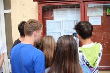 28 de candidați au primit note mai mici după ce le-au fost reevaluate lucrările