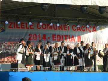 Spectacole folclorice și multă voie bună, la Cacica