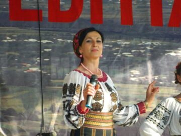 Spectacole folclorice și multă voie bună, la Cacica
