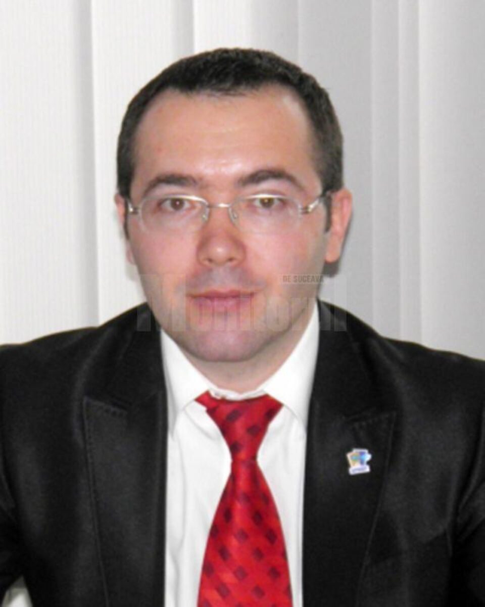 Mihai Moraru, directorul OJPDRP Suceava, a prezentat și un raport cu privire la activitatea instituției în 2013