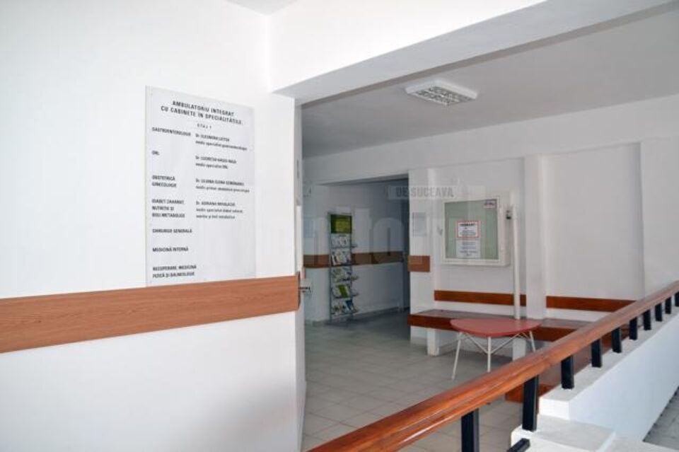 Ambulatoriul este deschis timp de șapte ore pe zi, în intervalul 08.00-15.00