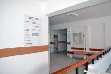 Ambulatoriul este deschis timp de șapte ore pe zi, în intervalul 08.00-15.00