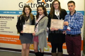 Andreea Butnariu, Elena Butnariu, Ionela Nechifor și Cristian Aurel Hatnean, o parte dintre laureații concursului
