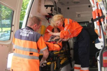 Una dintre fetițele accidentate