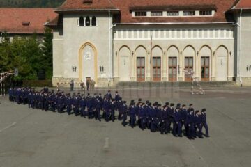 120 de tineri vor studia în următorii patru ani în cadrul Colegiului Militar Liceal „Ștefan cel Mare” Câmpulung Moldovenesc