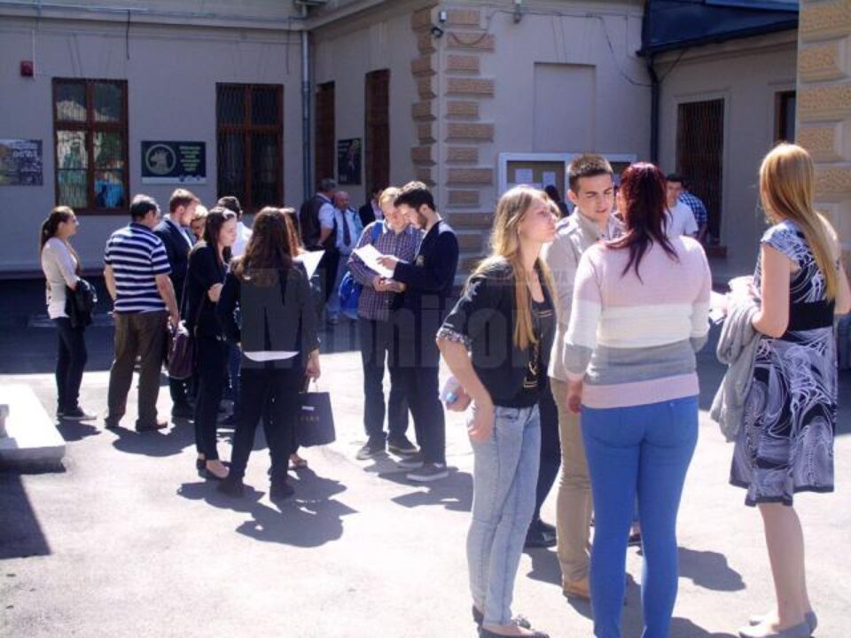 După soluționarea contestațiilor, promovabilitatea la bacalaureat a crescut cu 1,59% După soluționarea contestațiilor, promovabilitatea la bacalaureat a crescut cu 1,59%