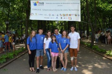 Echipa USV consiliază studenții interesați să-și continue studiile la Suceava