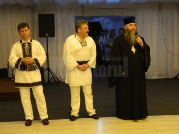 Marele bal humorean, la care ținuta a fost obligatorie, costumul popular fiind vedeta, a ajuns la cea de-a IX-a ediție