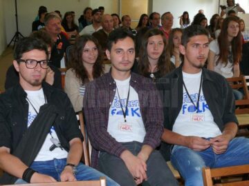 Falticeni Folk deschiderea festivalului public