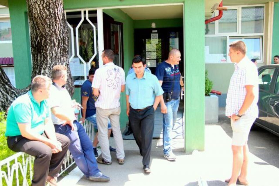 341 de cadre didactice din județ s-au prezentat ieri să susțină proba scrisă a definitivatului 341 de cadre didactice din județ s-au prezentat ieri să susțină proba scrisă a definitivatului
