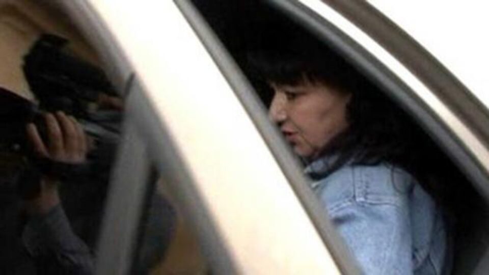 Judecătoarea Daniela Mariana Prandea, de la Judecătoria Rădăuți, a fost pusă oficial sub acuzare pentru săvârșirea infracțiunilor de luare de mită și complicitate la șantaj. Foto: www.luju.ro Judecătoarea Daniela Mariana Prandea, de la Judecătoria Rădăuți, a fost pusă oficial sub acuzare pentru săvârșirea infracțiunilor de luare de mită și complicitate la șantaj. Foto: www.luju.ro