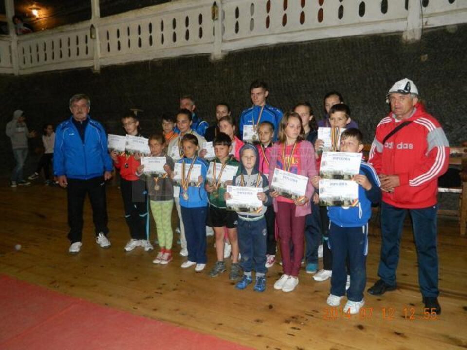 Concursul de badminton s-a desfășurat într-un spațiu neconvențional