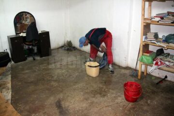 30 de case fără apă, în Burdujeni, după trecerea unui utilaj pe spațiul verde