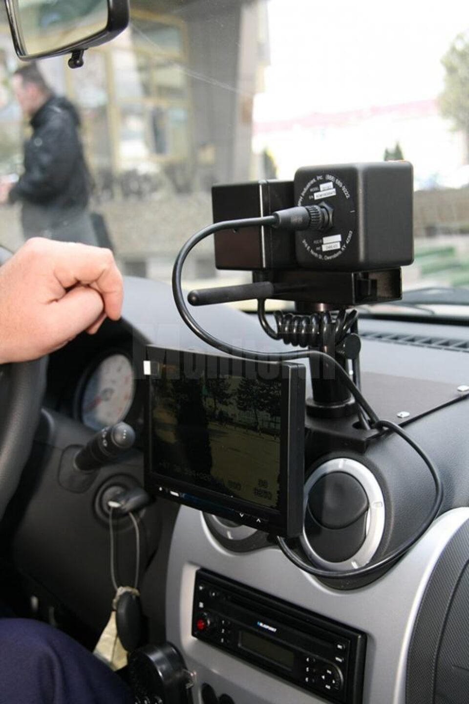 Un șofer în vârstă de 22 de ani a fost înregistrat de radar cu viteza de 155 de kilometri la oră la Câmpulung Moldovenesc