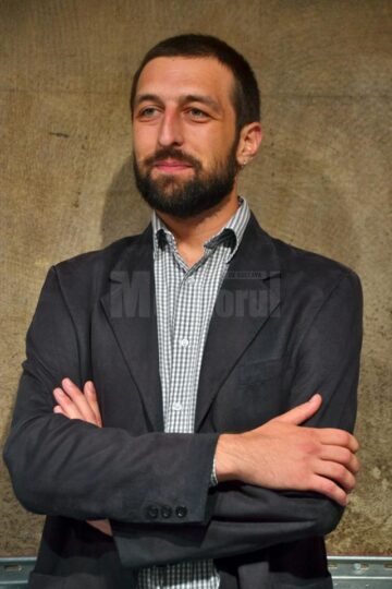 Mircea Teleagă sau „profunzimea griurilor reci”