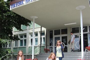 Colegiul Național “Petru Rareș” Suceava, cel mai bine clasată instituție în ceea ce privește liceele care organizează ciclu gimnazial