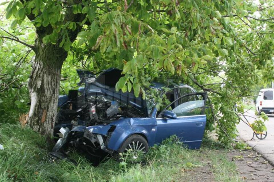 Accidentul s-a petrecut pe drumul care leagă localitatea Moara de municipiul Suceava