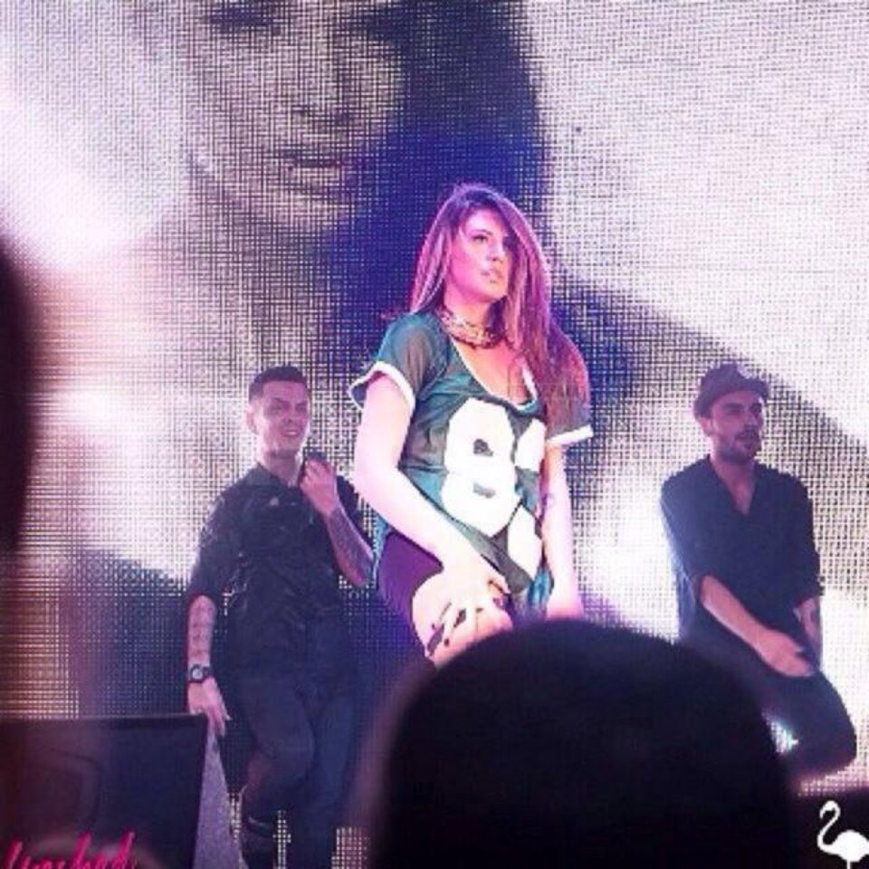 Antonia va urca pe scenă de la ora 21:45 și va susține un concert de aproape o oră