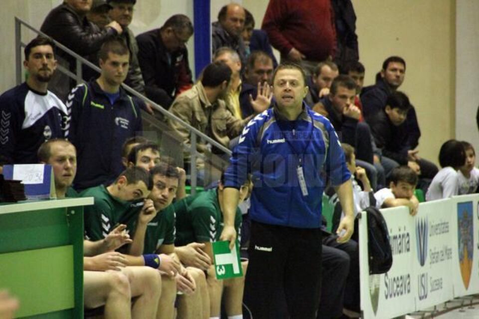 Răzvan Bernicu a precizat că studenții vor juca cel puțin 14 meciuri de pregătire înainte de începerea campionatului