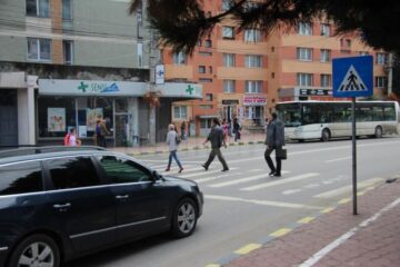 Trecerile de pietoni vor fi revopsite