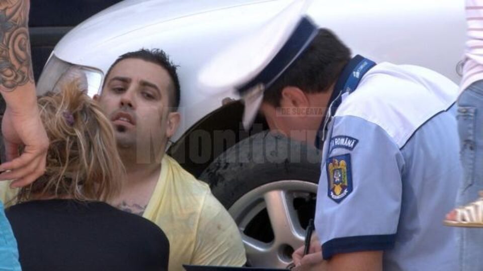 Marius Hotin are permisul de conducere suspendat, însă a primit dovadă de circulație valabilă 15 zile Marius Hotin are permisul de conducere suspendat, însă a primit dovadă de circulație valabilă 15 zile