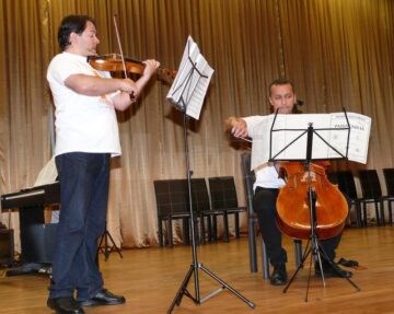 O parte dintre instrumentiștii de la masterclass-ul “Muzica la altitudine” de la Poiana Stampei vor concerta la Ateneul Român